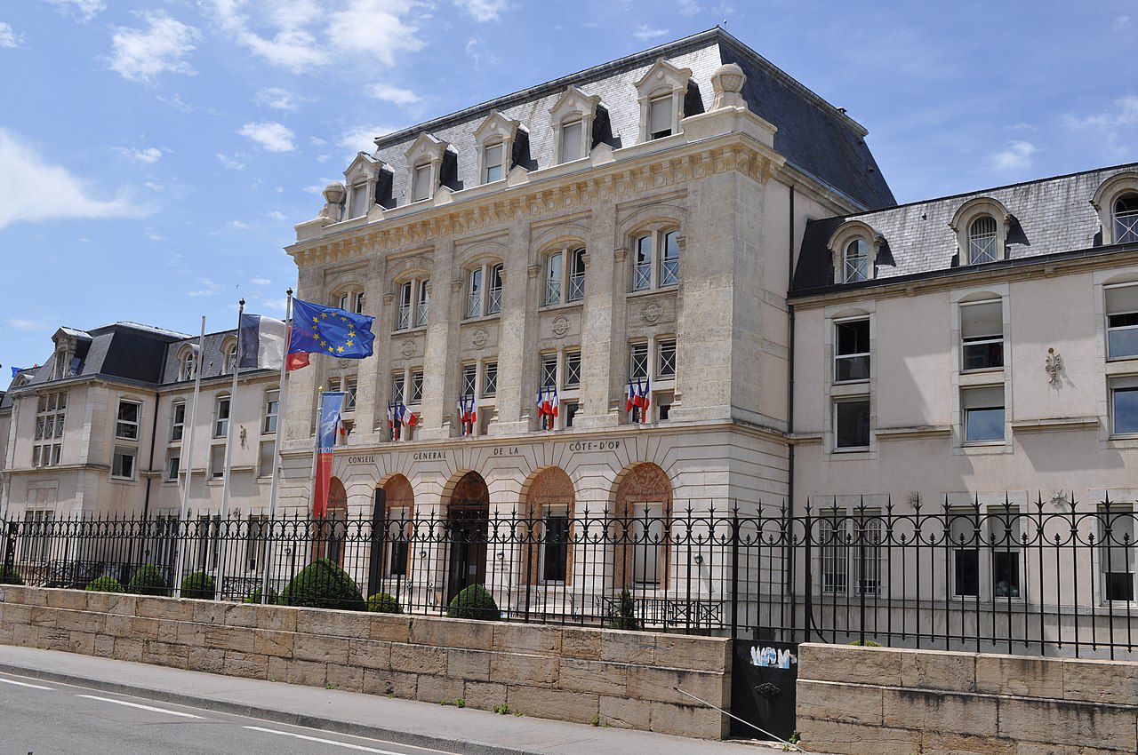 Braderie la m diath que du Conseil d partemental de la C te d Or