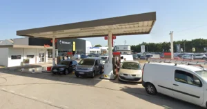 Carburants : TotalEnergies prolonge le plafonnement et lance des prix uniques pour les ponts de mai