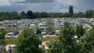 Installation illégale de caravanes à l’Étang Royal : Longvic vers l’Avenir avec Valérie Grandet appelle à la fermeté, à l’anticipation et au pragmatisme
