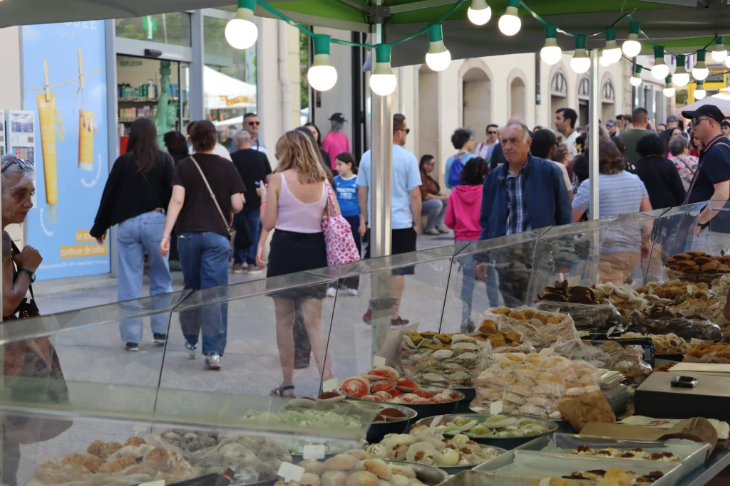 En images : une foule au rendez-vous pour la Braderie de Printemps à Dijon