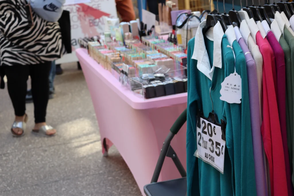 En images : une foule au rendez-vous pour la Braderie de Printemps à Dijon