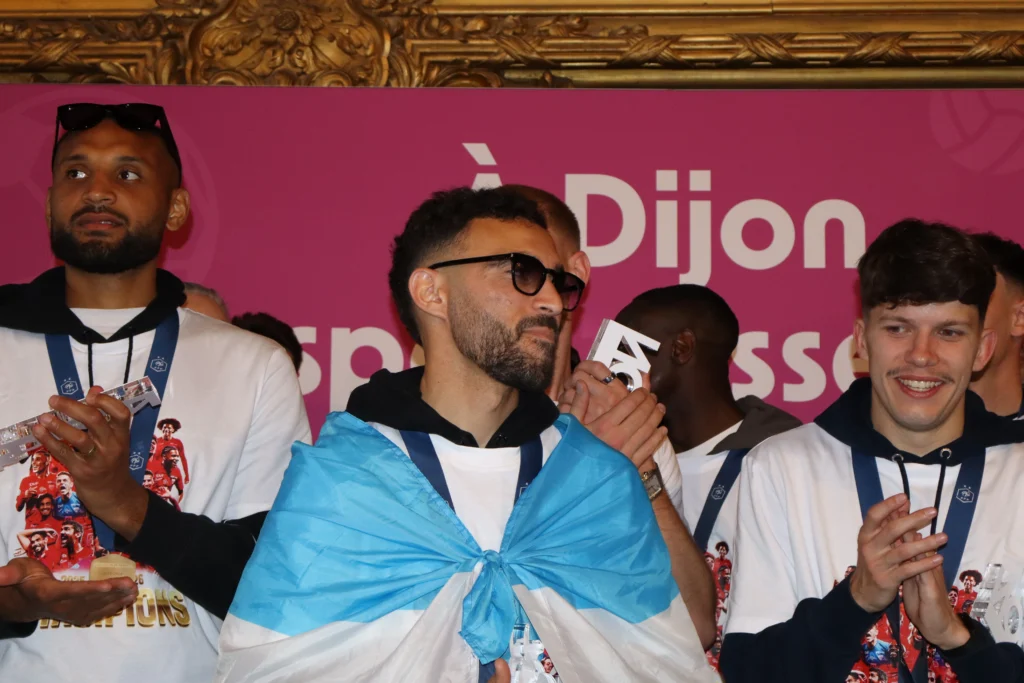 En images : le DFCO prolonge la fête dans le centre-ville de Dijon