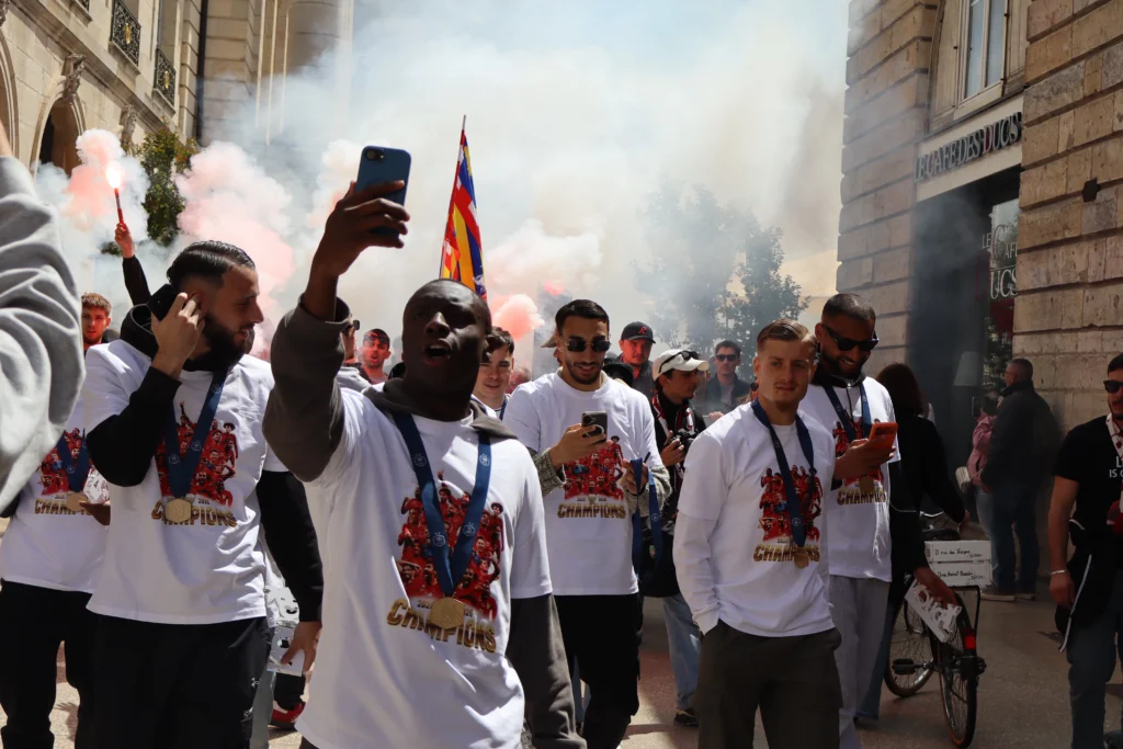 En images : le DFCO prolonge la fête dans le centre-ville de Dijon