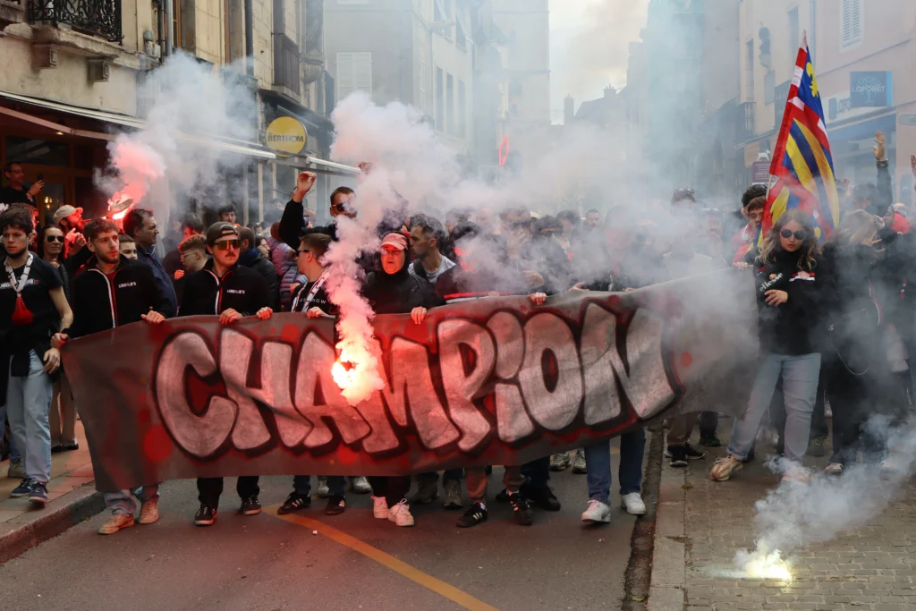 En images : le DFCO prolonge la fête dans le centre-ville de Dijon