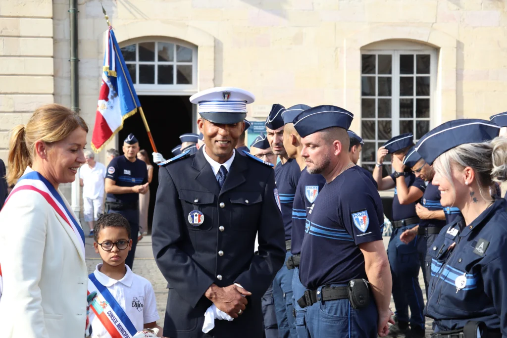 En images : Dijon célèbre un demi-siècle de Police municipale