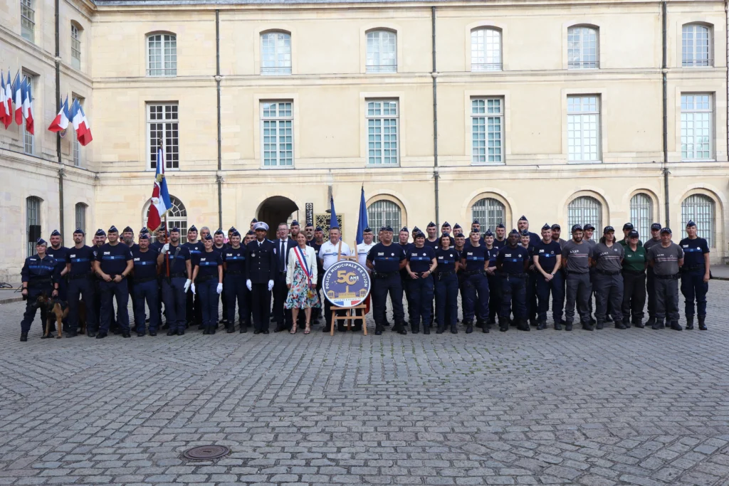 En images : Dijon célèbre un demi-siècle de Police municipale