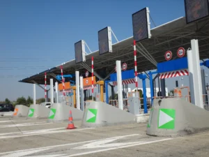 Le prix des autoroutes explose, les automobilistes contre-attaquent
