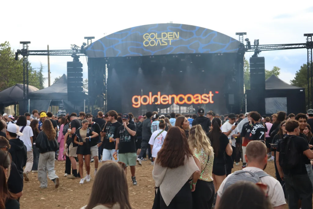 En images – Golden Coast : retour sur l’ambiance de vendredi à Dijon