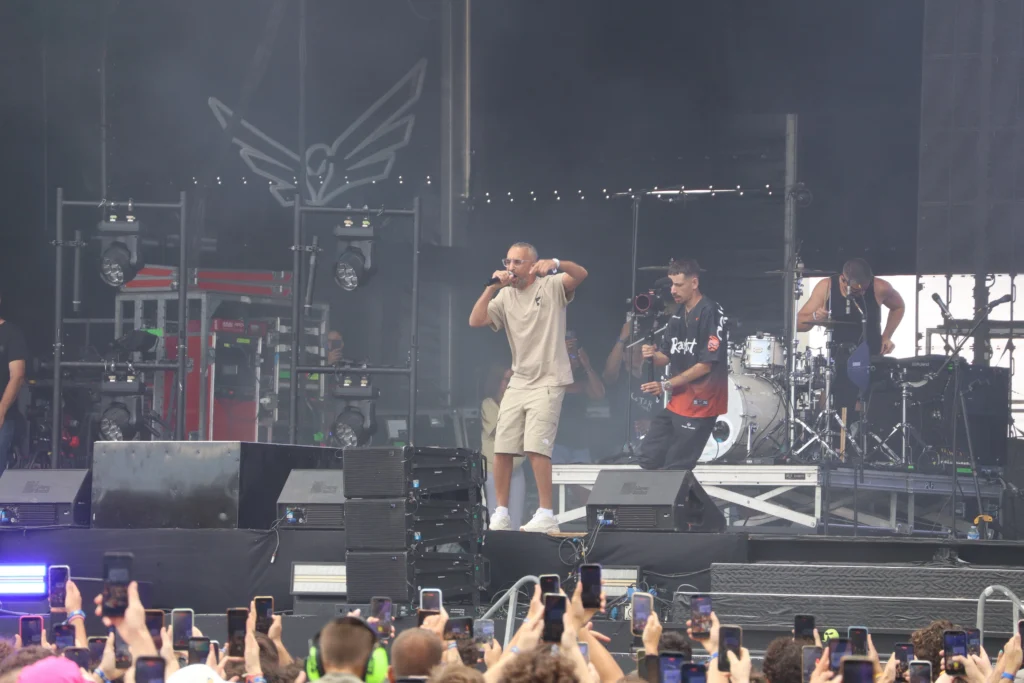 En images : immersion dans l’ambiance du Golden Coast ce samedi