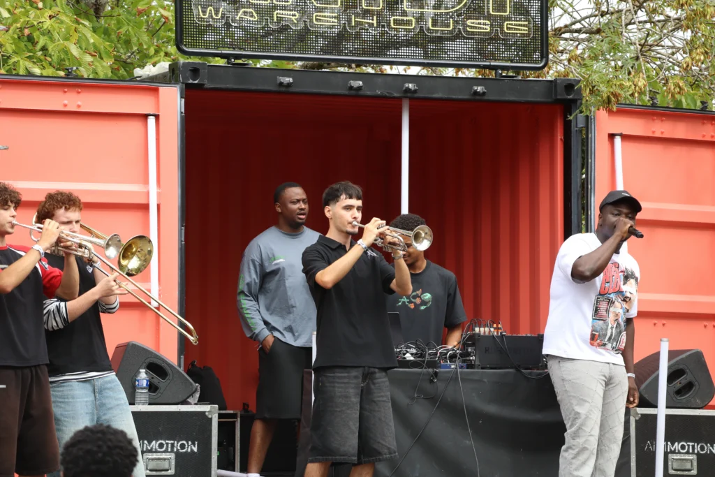 En images : immersion dans l’ambiance du Golden Coast ce samedi