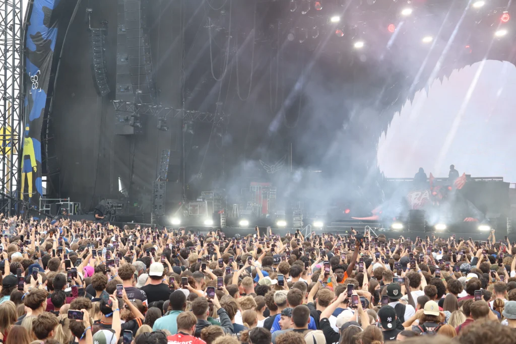 En images : immersion dans l’ambiance du Golden Coast ce samedi