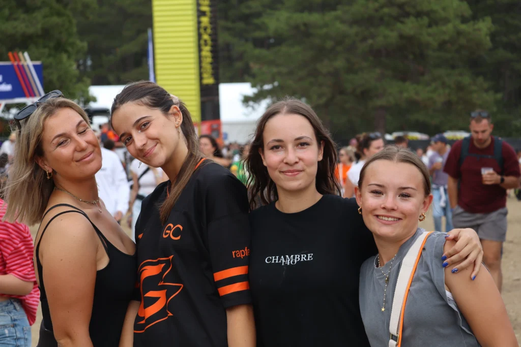 En images : immersion dans l’ambiance du Golden Coast ce samedi