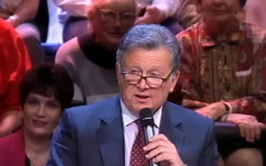 Philippe Bouvard, figure emblématique de la radio française, est mort à 96 ans