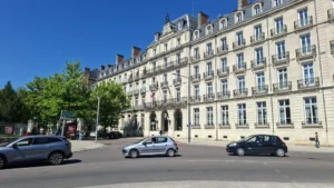 À Dijon, La Cloche fait de la mixologie un nouveau terrain d’expression de la Bourgogne