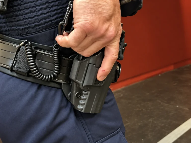 Dijon : un rassemblement aura lieu contre la présomption d’usage légitime de l’arme