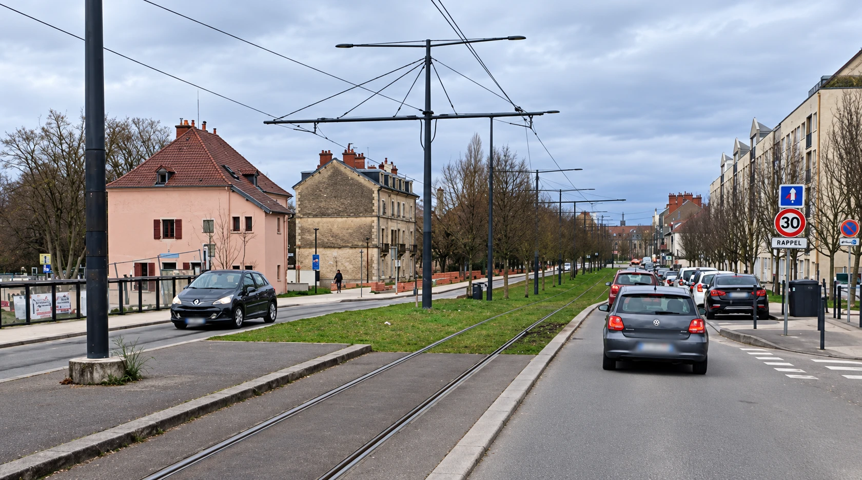 Travaux avenue Jean-Jaurès : EVAD dénonce l’absence de déviation sécurisée pour les cyclistes