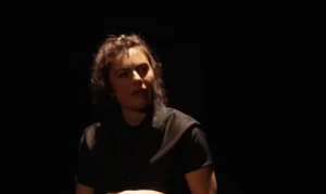 Talant : Eva Rami présente « Va aimer ! », Molière 2024 du seul-en-scène, à L’Écrin le 2 octobre