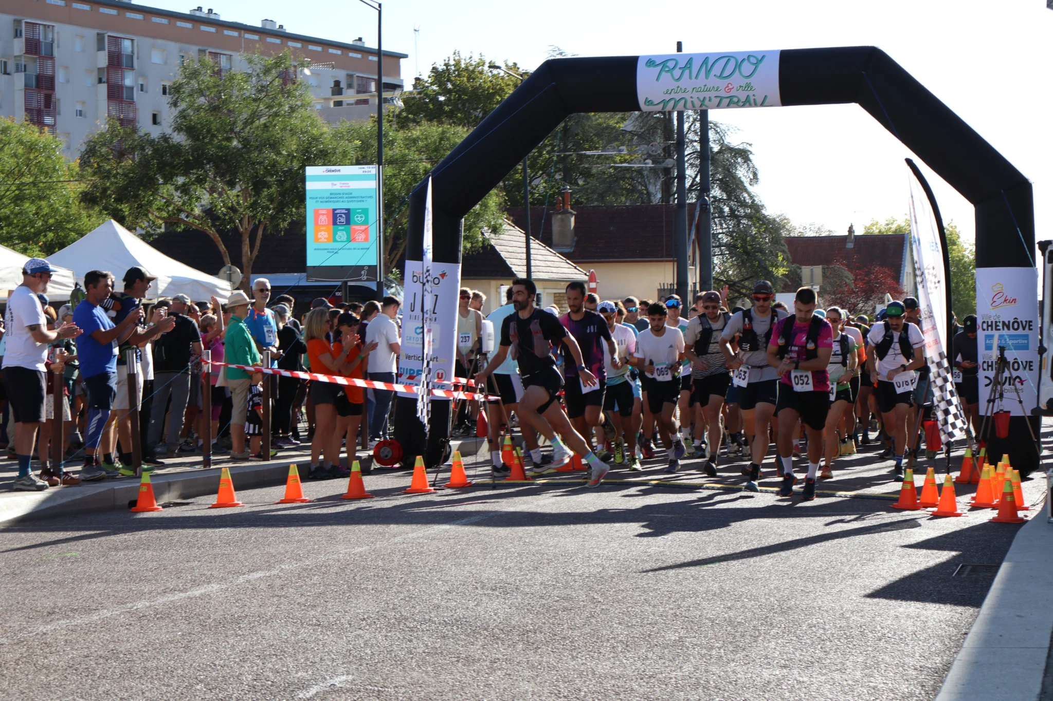 Chenôve : plus de 300 participants réunis pour le Rando & Mix’Trail