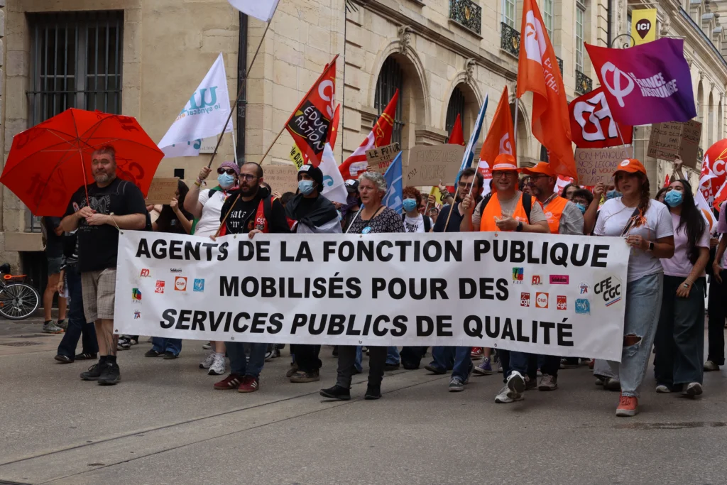 EN IMAGES. Grève et manifestation dans la fonction publique : le cortège dans les rues de Dijon
