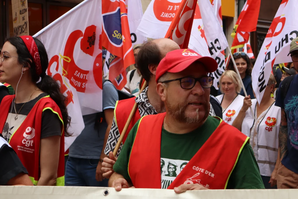 EN IMAGES. Grève et manifestation dans la fonction publique : le cortège dans les rues de Dijon