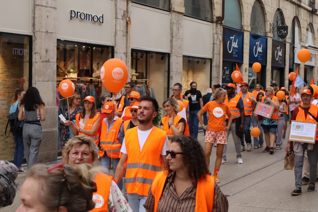 EN IMAGES. Grève et manifestation dans la fonction publique : le cortège dans les rues de Dijon