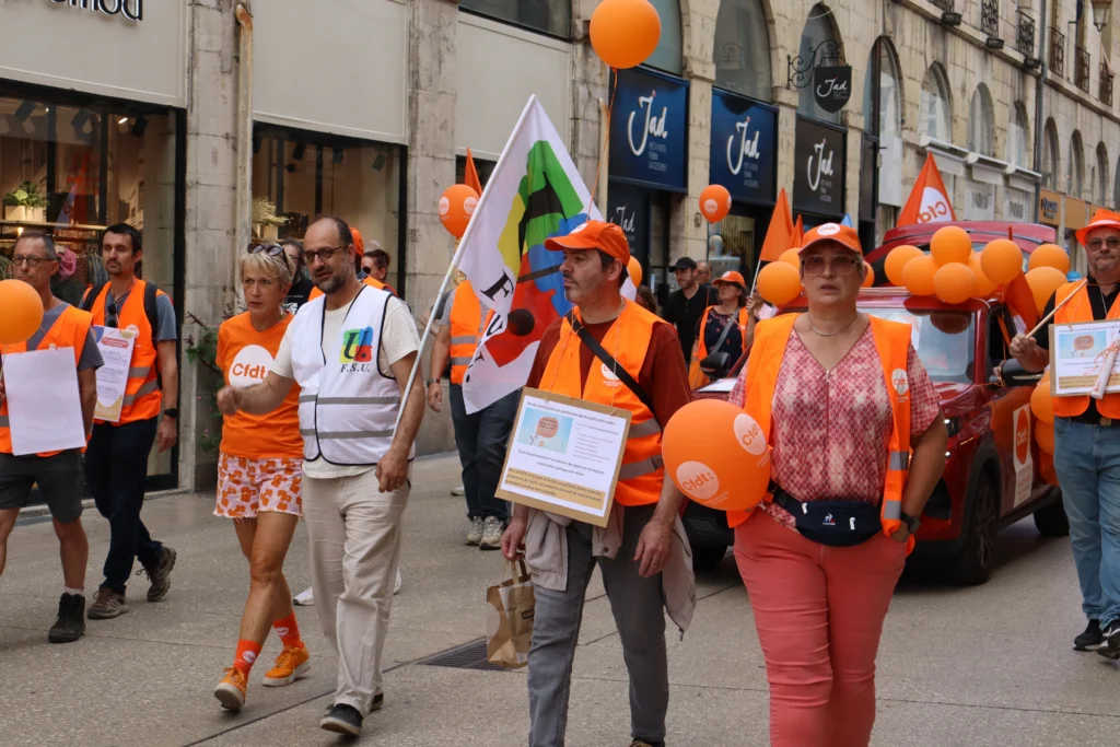 EN IMAGES. Grève et manifestation dans la fonction publique : le cortège dans les rues de Dijon