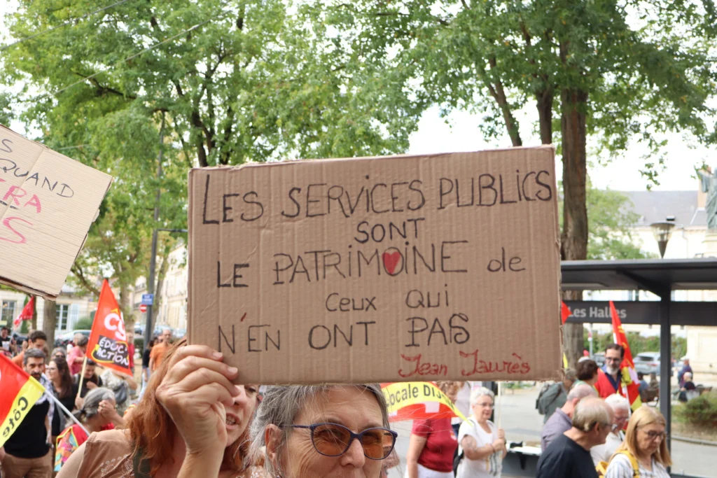 EN IMAGES. Grève et manifestation dans la fonction publique : le cortège dans les rues de Dijon