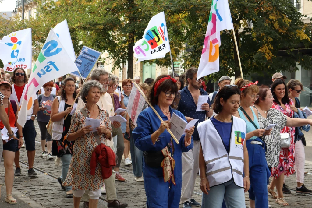 EN IMAGES. Grève et manifestation dans la fonction publique : le cortège dans les rues de Dijon
