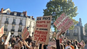 « Dimanche en politique » : la mobilisation des lycéens au cœur du débat