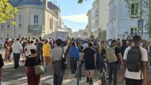 Éducation : Hamid El Hassouni appelle à écouter la jeunesse et réclame un plan d’urgence