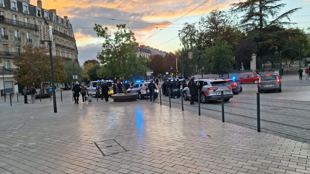 Violences du 17 octobre à Dijon : le Rassemblement Dijonnais condamne les débordements et apporte son soutien aux forces de l’ordre et aux commerçants