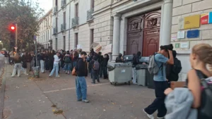 EN DIRECT – Mobilisation lycéenne : blocages, manifestations et réactions, suivez la journée du vendredi 2 octobre