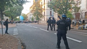 Manifestations lycéennes en Côte-d’Or : la préfète défend un recours « non systématique » aux gaz lacrymogènes