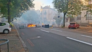 EN DIRECT – Mobilisation lycéenne : blocages, manifestations et réactions, suivez la journée du vendredi 2 octobre