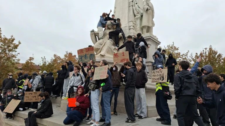 Manifestations à Dijon : Solidaires 21 appelle à la mobilisation les 24 et 31 octobre et à la grève le 5 novembre