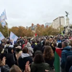 En direct : Gilets jaunes et syndicats se rassemblent place de la République à Dijon !