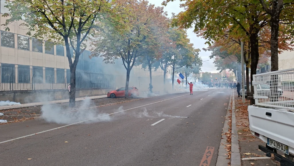 Violences et dégradations à Dijon : le groupe Agir pour Dijon condamne fermement les débordements