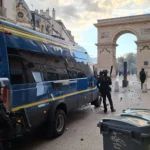 En direct : Gilets jaunes et syndicats se rassemblent place de la République à Dijon !