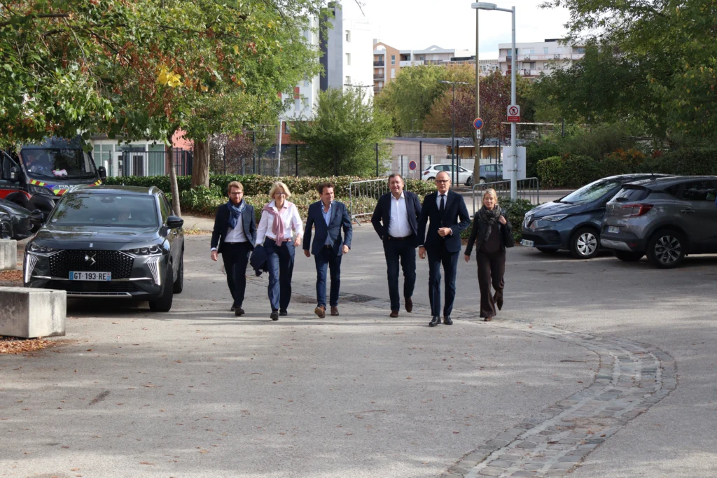 En images : le Parti radical réunit plusieurs grandes figures politiques à Dijon pour son 126e congrès