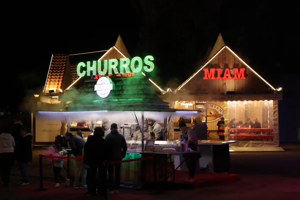 EN IMAGES – Dijon : la fête foraine bat son plein, entre sensations fortes et ambiance festive