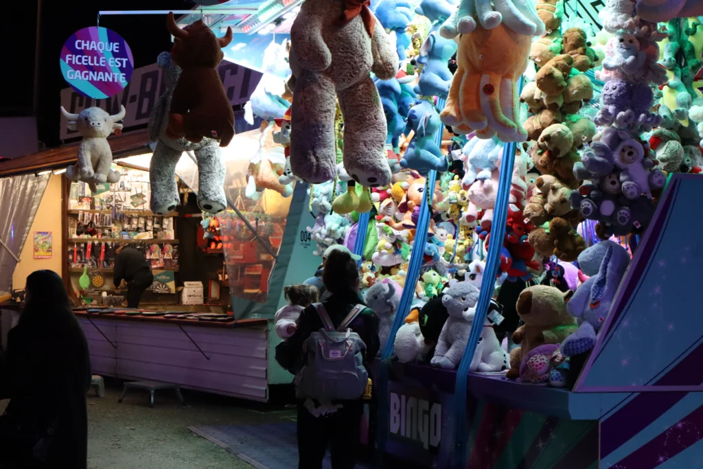 EN IMAGES – Dijon : la fête foraine bat son plein, entre sensations fortes et ambiance festive