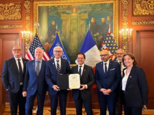 La Bourgogne-Franche-Comté et le Wisconsin vont renforcer leur coopération économique et scientifique